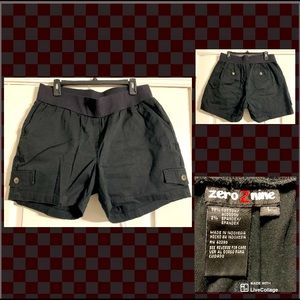 zero2nine Maternity Low Panel Chino Shorts || Large